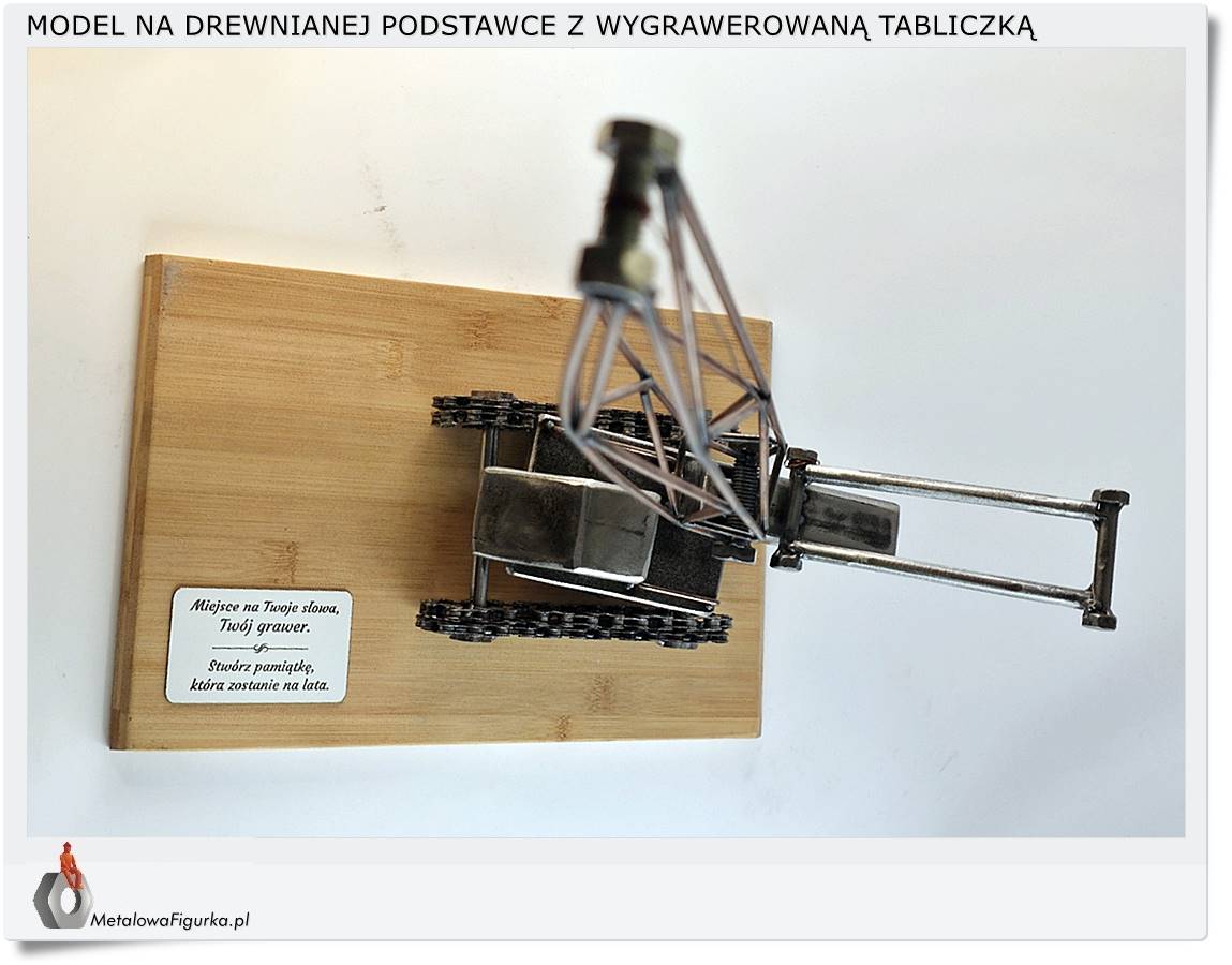 Figurka żuraw na podstawce z dedykacją