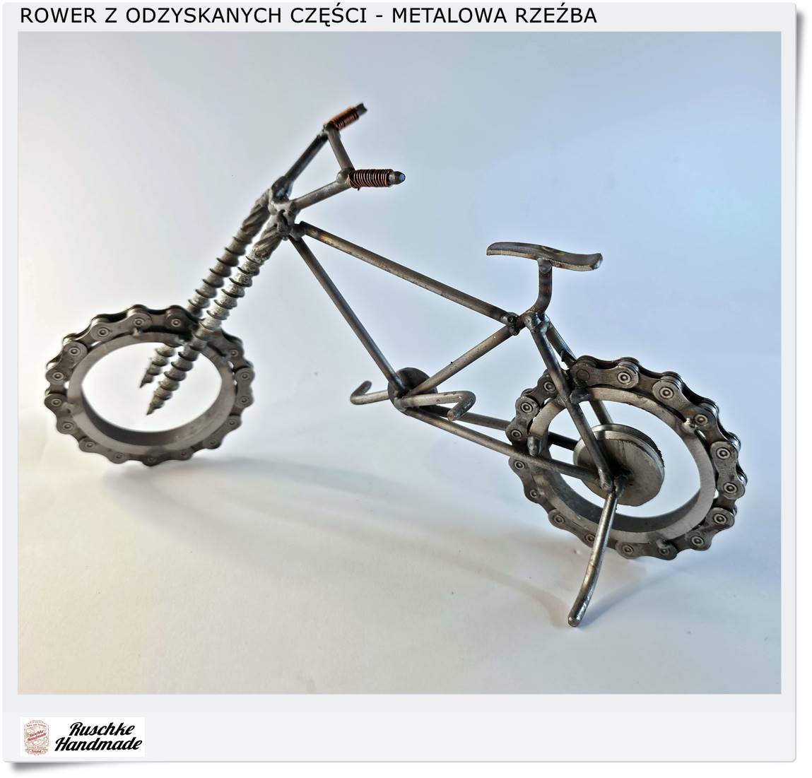 Metalowa figurka rower robiony z częśi