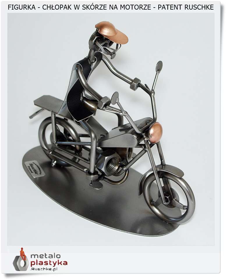 figurka motocykla ze śrubek