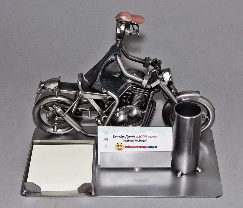 Metalowy przybornik  dla motocyklisty na prezent