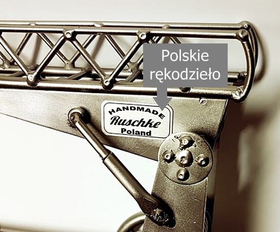 Metalowy model straż stojak na butelke rękodzieło