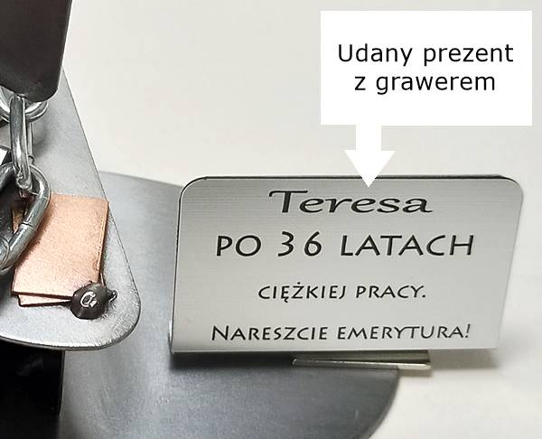 Figurka na prezent dla odchodzącej koleżanki z pracy