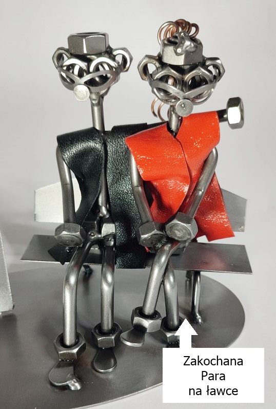 Metalowa figurka dla zakochanej pary
